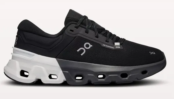 ON Women's Cloudflyer 5 Black/White