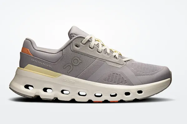 ON Women's Cloudrunner 2 Ivory/Mauve
