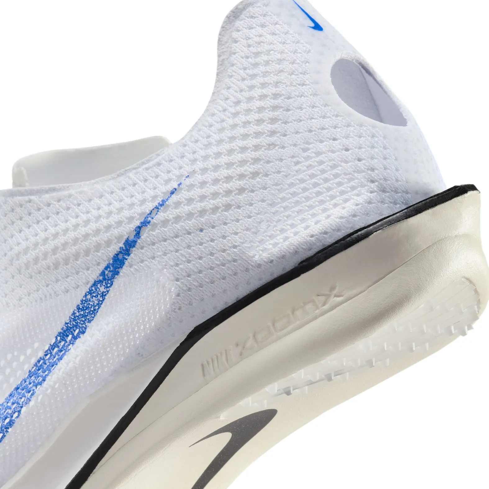 Nike ZoomX Dragonfly 2 900