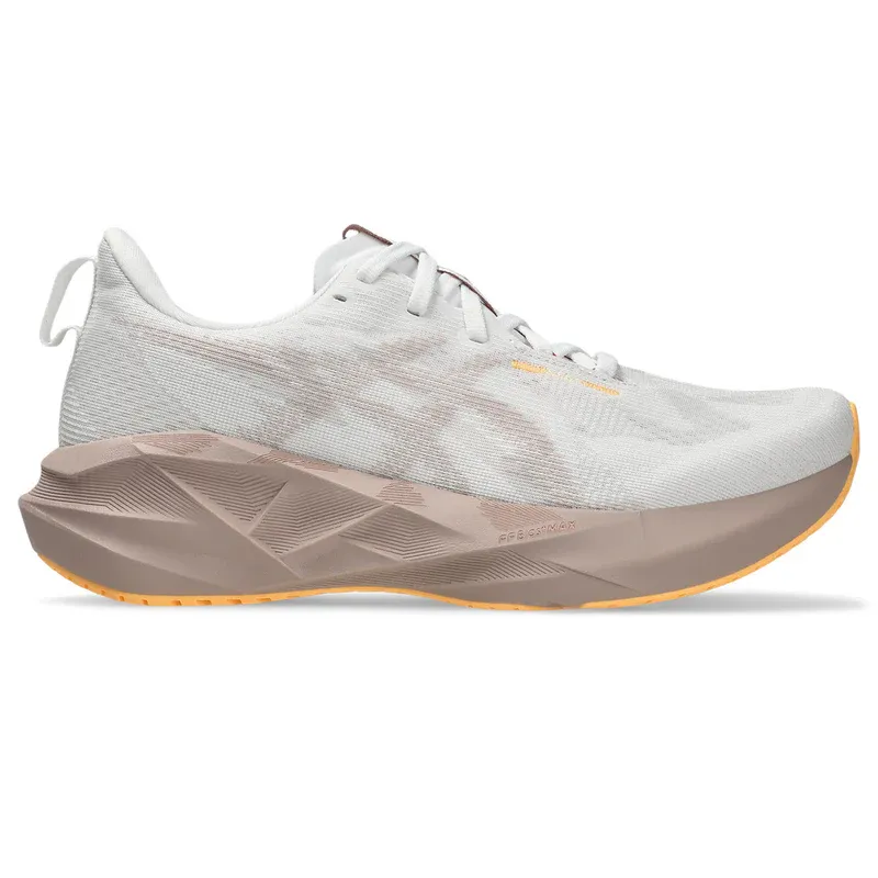 ASICS Women's NOVABLAST 5 WHITE/FAWN
