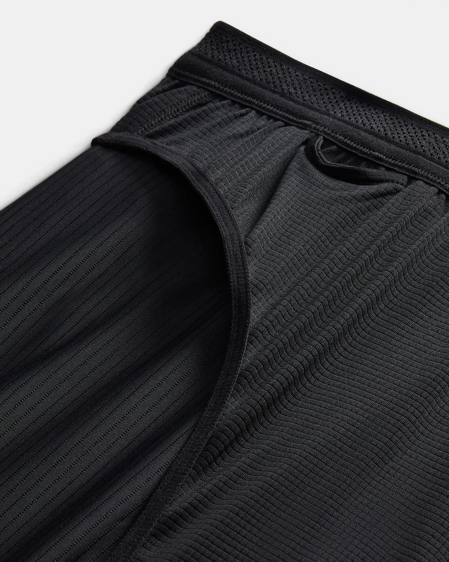 Nike Men's AEROSWIFT Half Tight Black