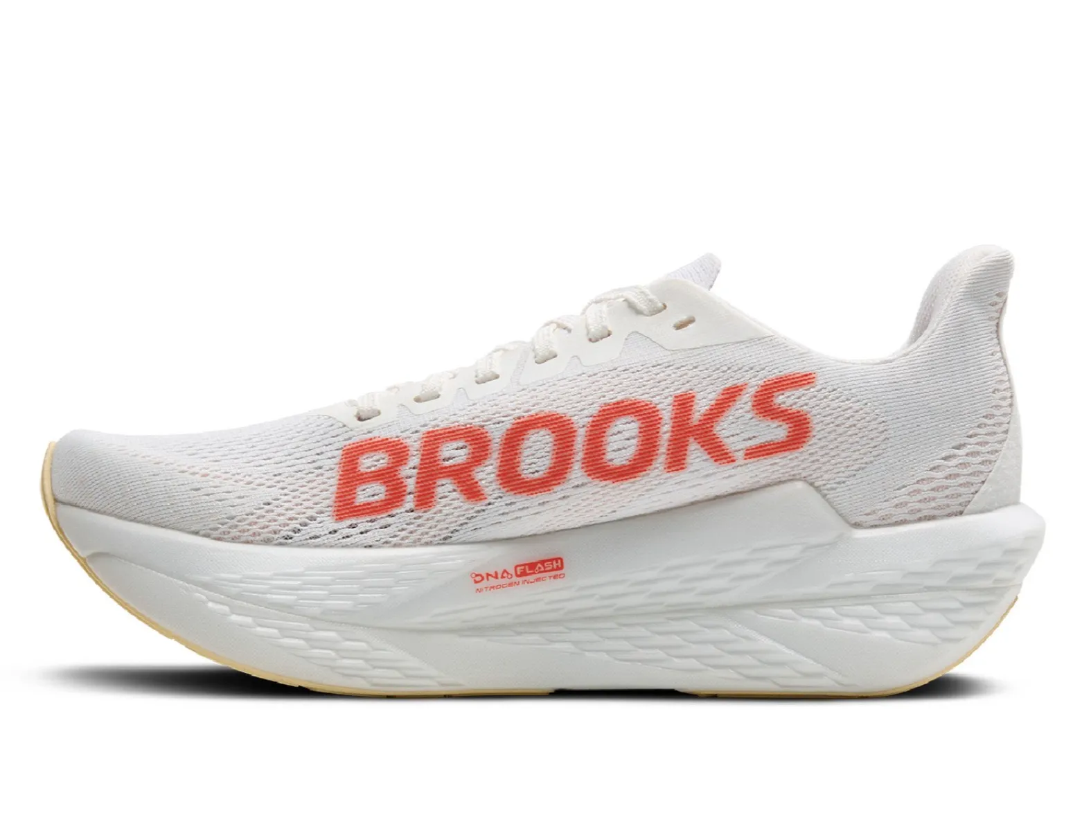 BROOKS Women's Hyperion Max 2 White/Peach/Coral