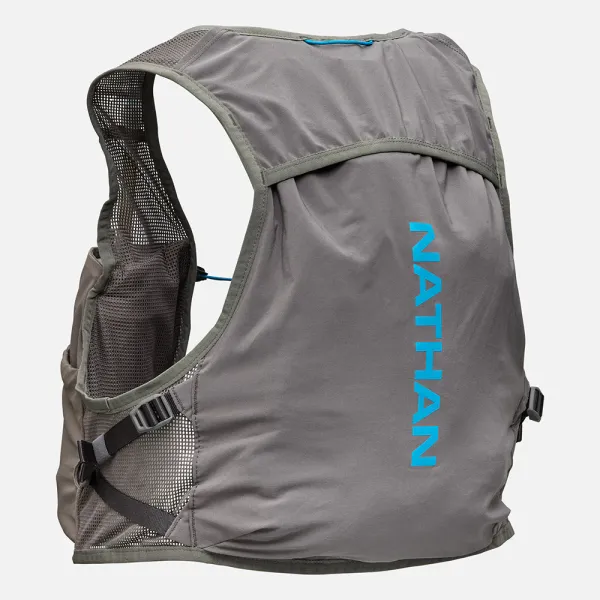 NATHAN Nathan Pinnacle Breeze 4L Charcoal | Electric Blue