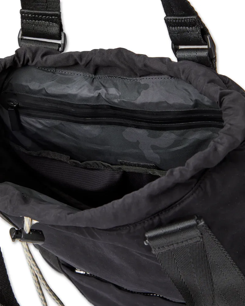 Vuori Convertible tote bag Vuori Convertible Tote Bag Black main image 4