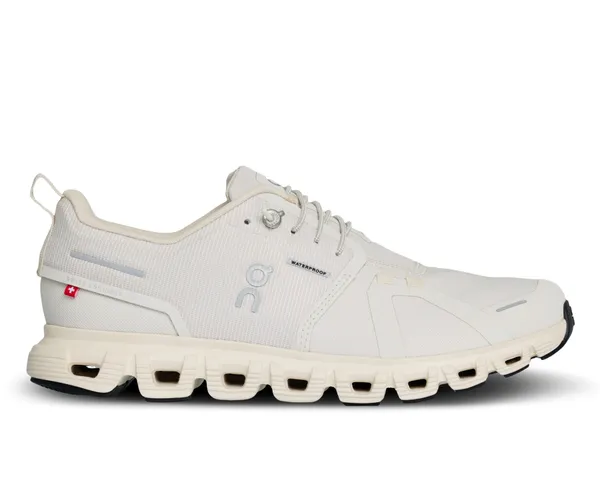 ON RUNNING Women's Cloud 6 Waterproof Pearl | Cream