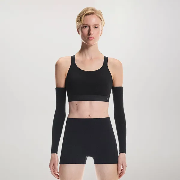 On W PERFORMANCE BRA BLACK