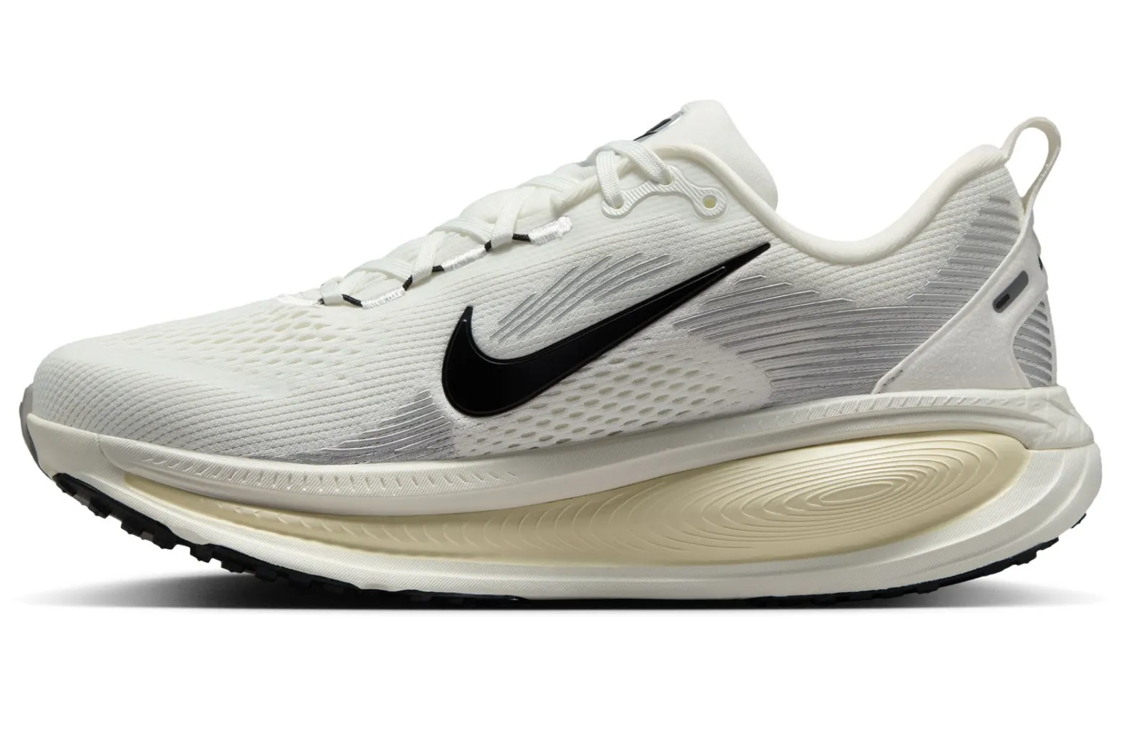 Nike W VOMERO 18 SUMMIT WHITE/BLACK-COCONUT MILK