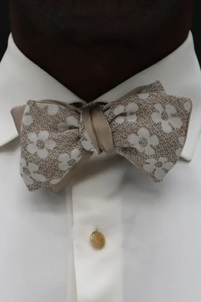 Cleofe Finati ALAIN DE BOTTON Bow Tie- Beige BEIGE