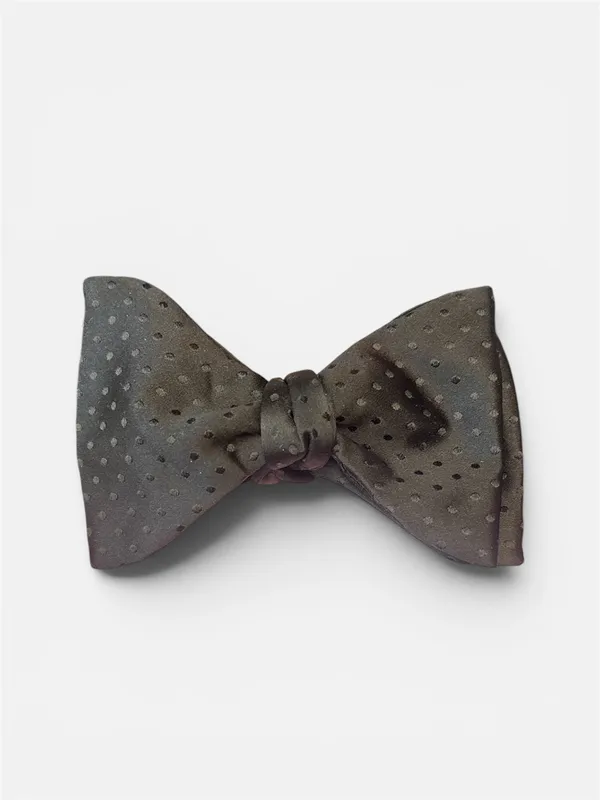 CARROT & GIBBS 3 1/2" Polka Dot Italian Silk Bow Tie- Black BLACK DOT