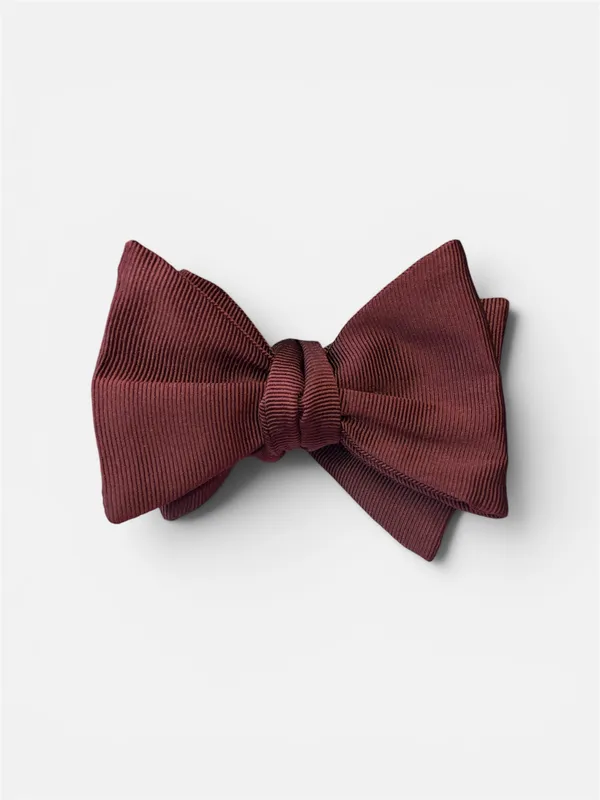 CARROT & GIBBS 2 3/4" Woven Italian Silk Bow Tie- Burgundy BURG