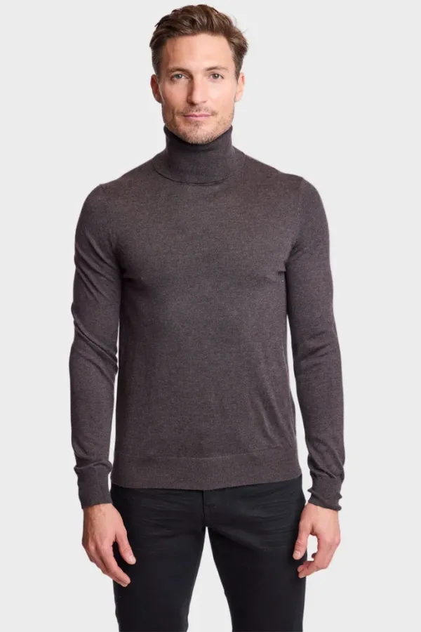 PAISLEY & GRAY Luxe Fine Gauge Turtleneck - Hershey Brown BROWN