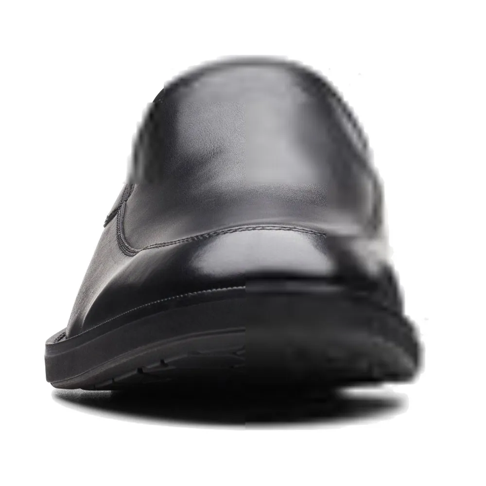 Clarks Men's Un Hugh Step Loafer – Lightweight, Breathable, With Cushioned Footbed