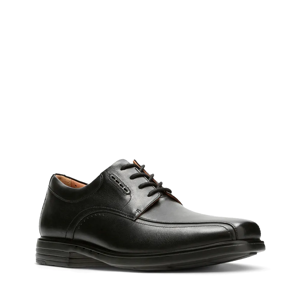 Clarks UnKenneth Way Black Oxfords Amazon.com | Clarks Men main image 3