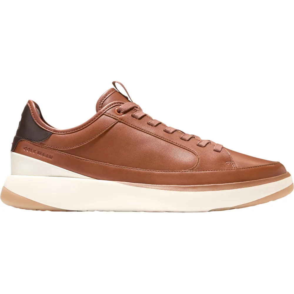 Cole Haan Men display picture 3