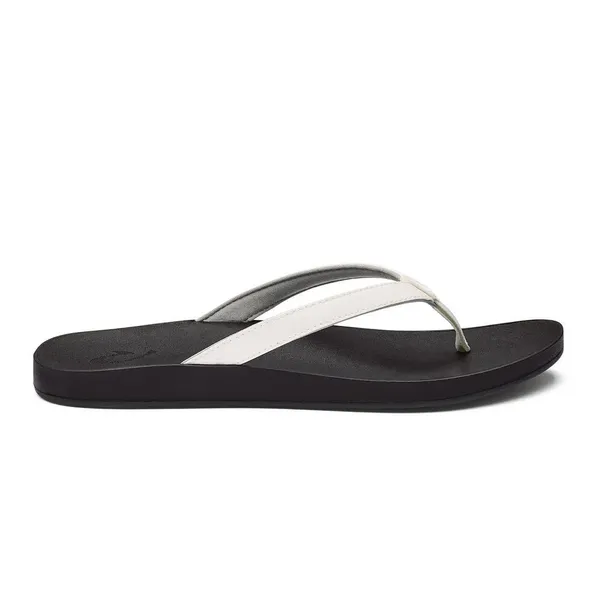 Olukai Women's Puawe White / Black