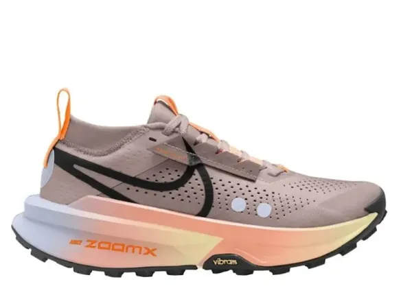 Nike Women's Zegama Trail 2 Malt/Black/Ghost/Alabaster