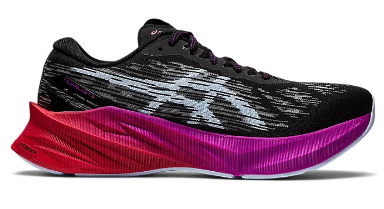 Asics Women's Novablast 3 Black/Soft Sky