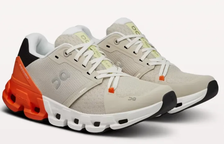 ON Women's Cloudflyer 4 Sand/Flame