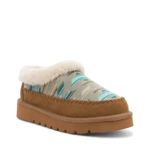 Staheekum Women's Stable WHEAT