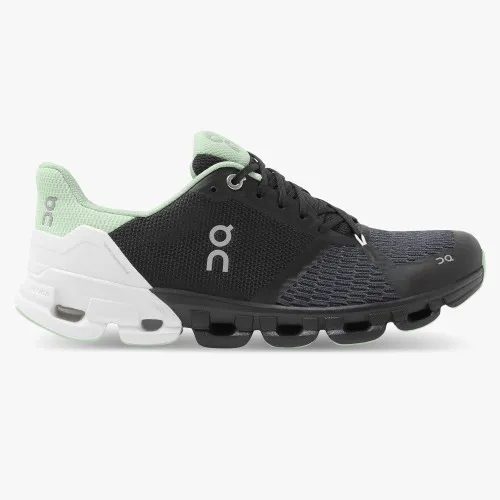 ON Women's Cloudflyer Black/White