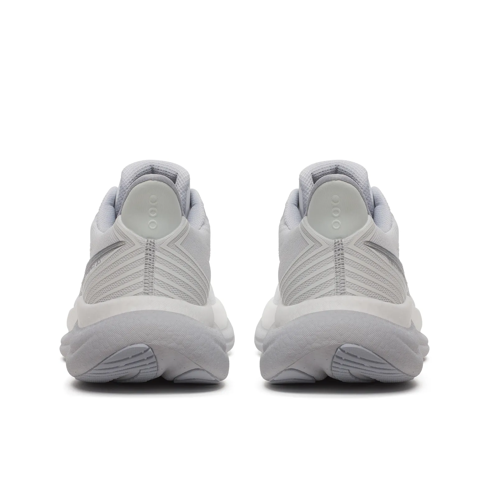 Saucony Triumph 23 | Best Running Shoes for Everyday Miles display picture 2