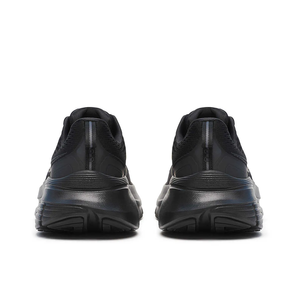 サイユイ・インク・ブラック Saucony Men's Guide 18 101- TRIPLE BLACK