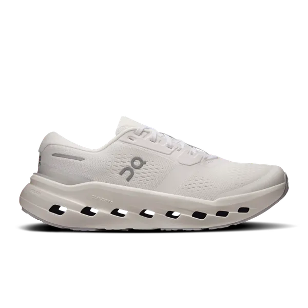 ON Women's Cloudrunner 3 White | Ivory