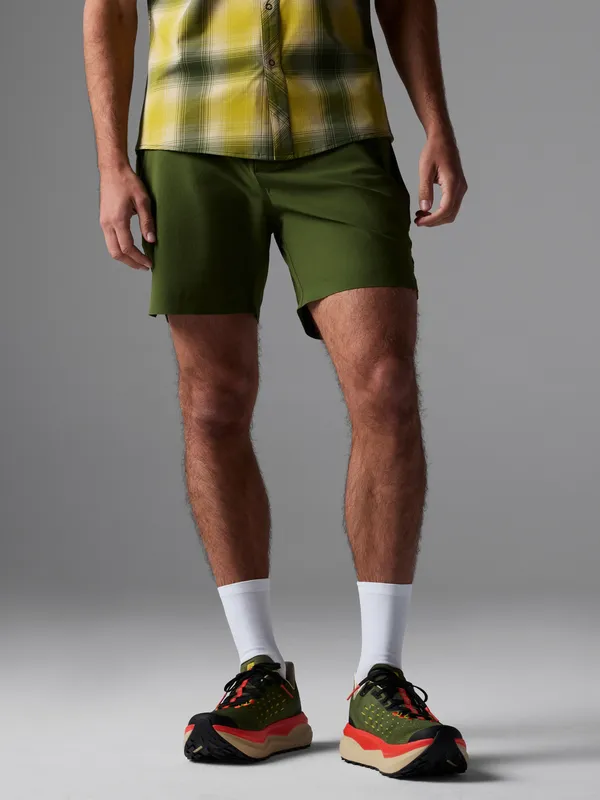 RABBIT Men's High Country Shorts CHIVE