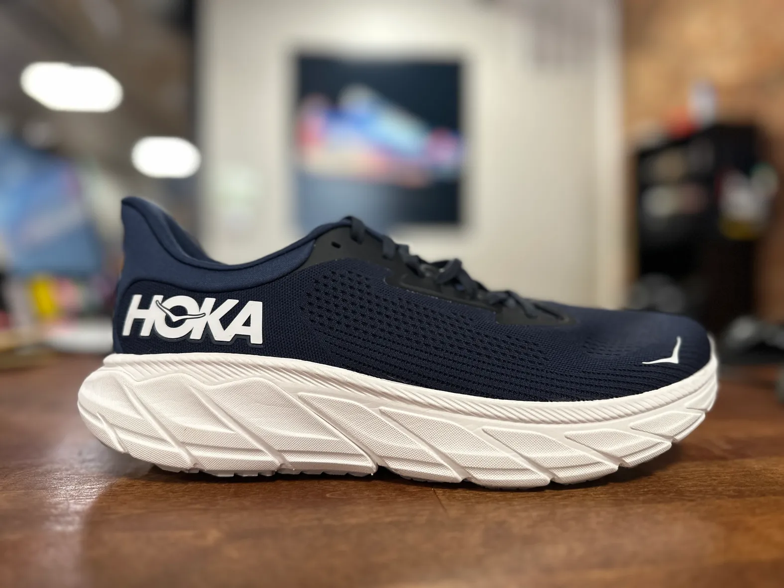 HOKA Men display picture 2