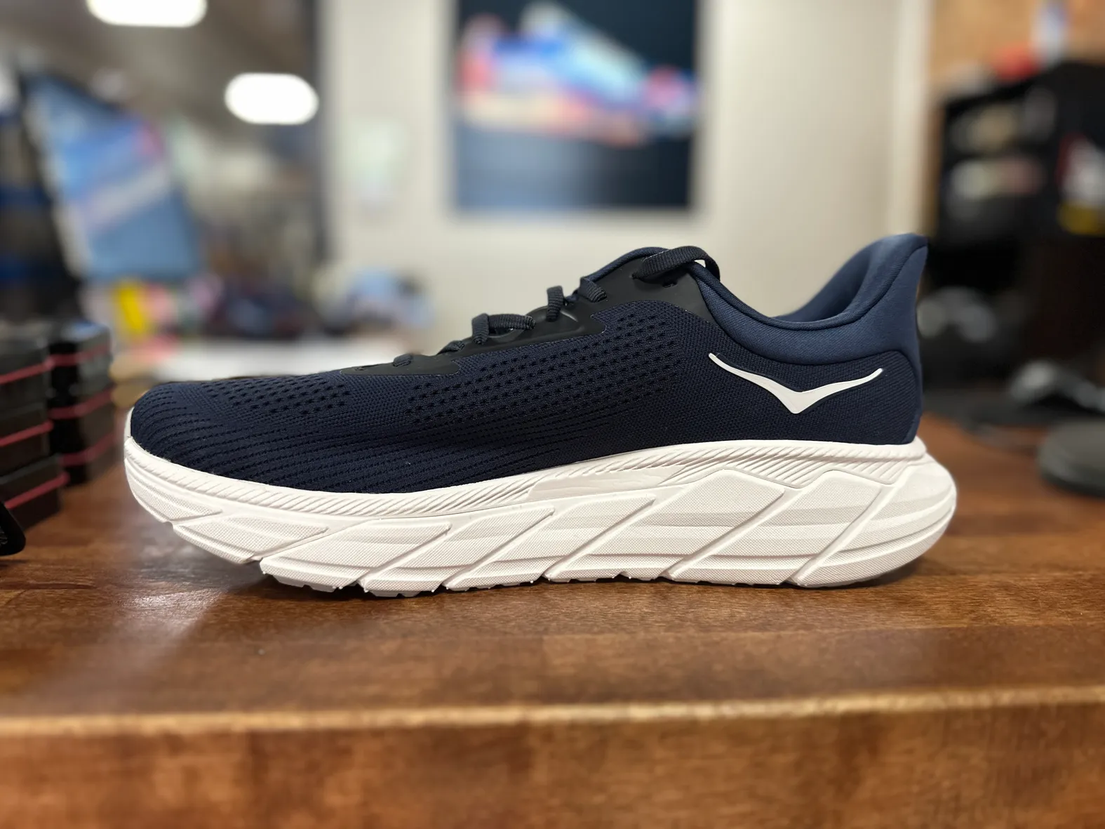 HOKA Men's Arahi 7 Wide OPC White