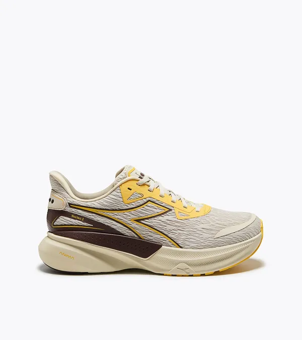 DIADORA Men's Nucleo 2 Almond Milk/Daffodil