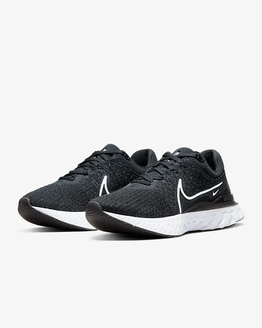 Women s Nike Infinity Run Flyknit 3