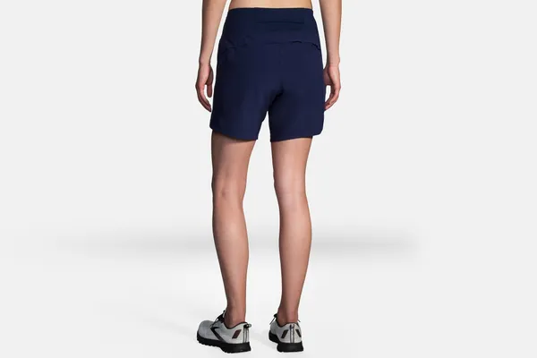 Women's Brooks 7" Chaser Short
