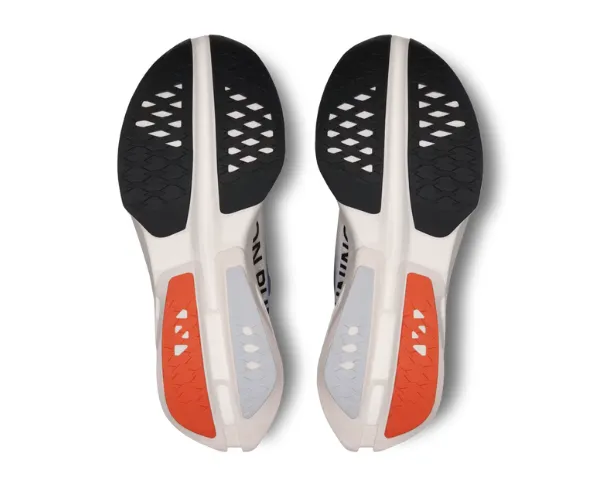 on Cloudboom Strike 25cm 女性オーナー Women's Cloudboom Strike | White | On United States