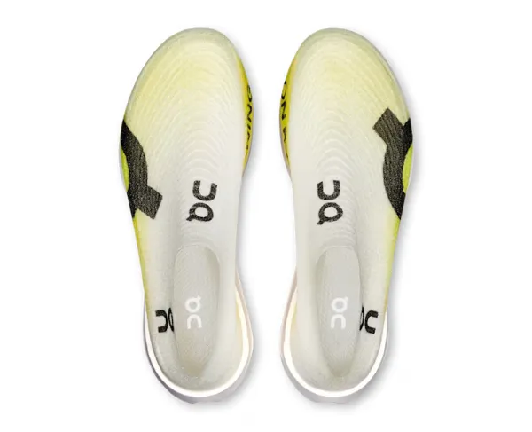 On | All Gender Cloudboom Strike LS - LightSpray™ at Mill City Running