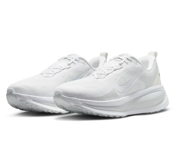 Nike | Men's Vomero 18 - White / White-Photon