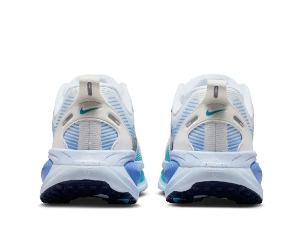 Nike Women's Vomero 18 114
