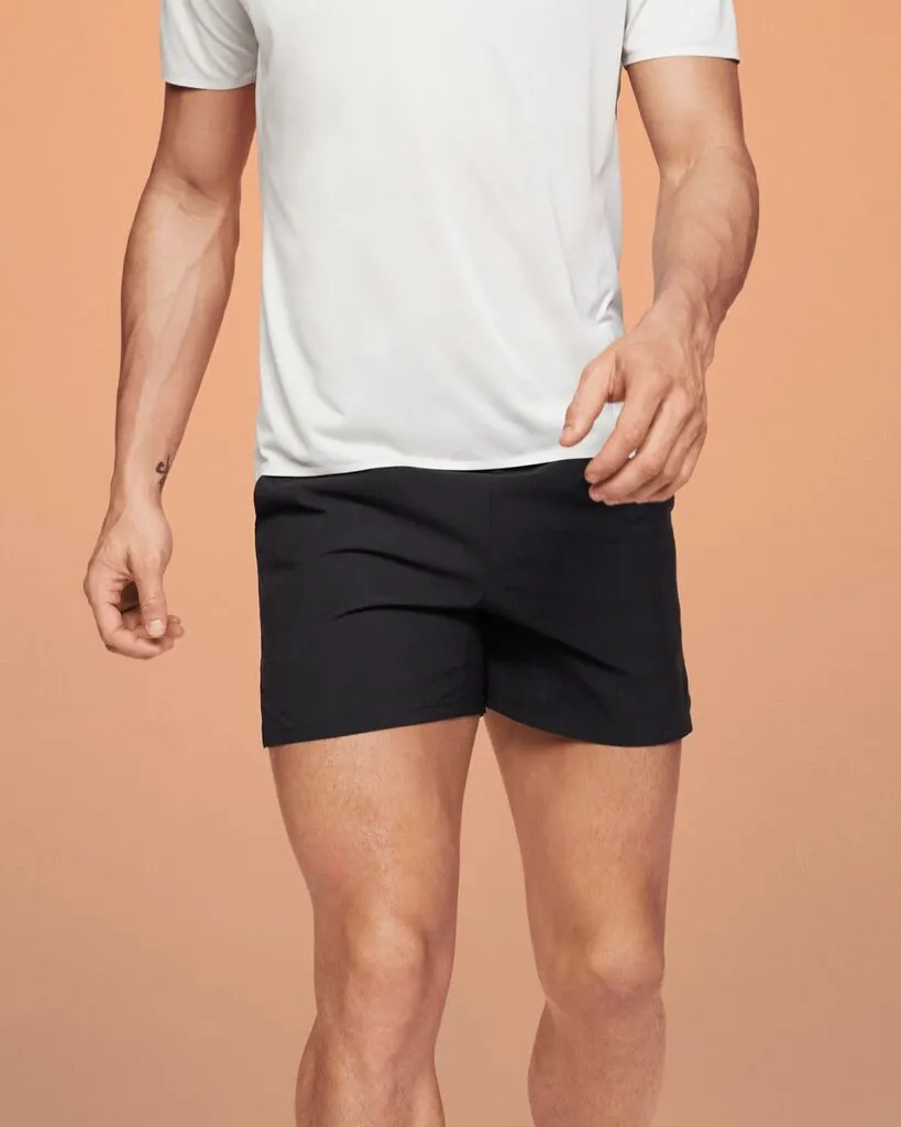 美品 On Essential Shorts Sサイズ ブラック On Men's Essential Shorts Black