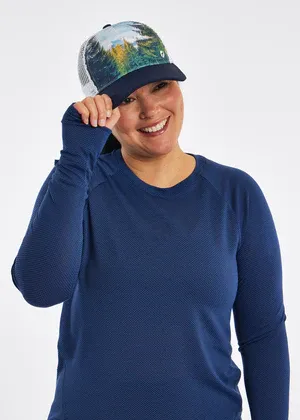 Oiselle Runner Trucker - Douglas Fir douglas fir views