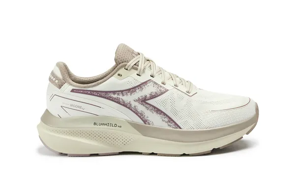 DIADORA Women's Mythos Vigore 5 Snow White/Almond Milk