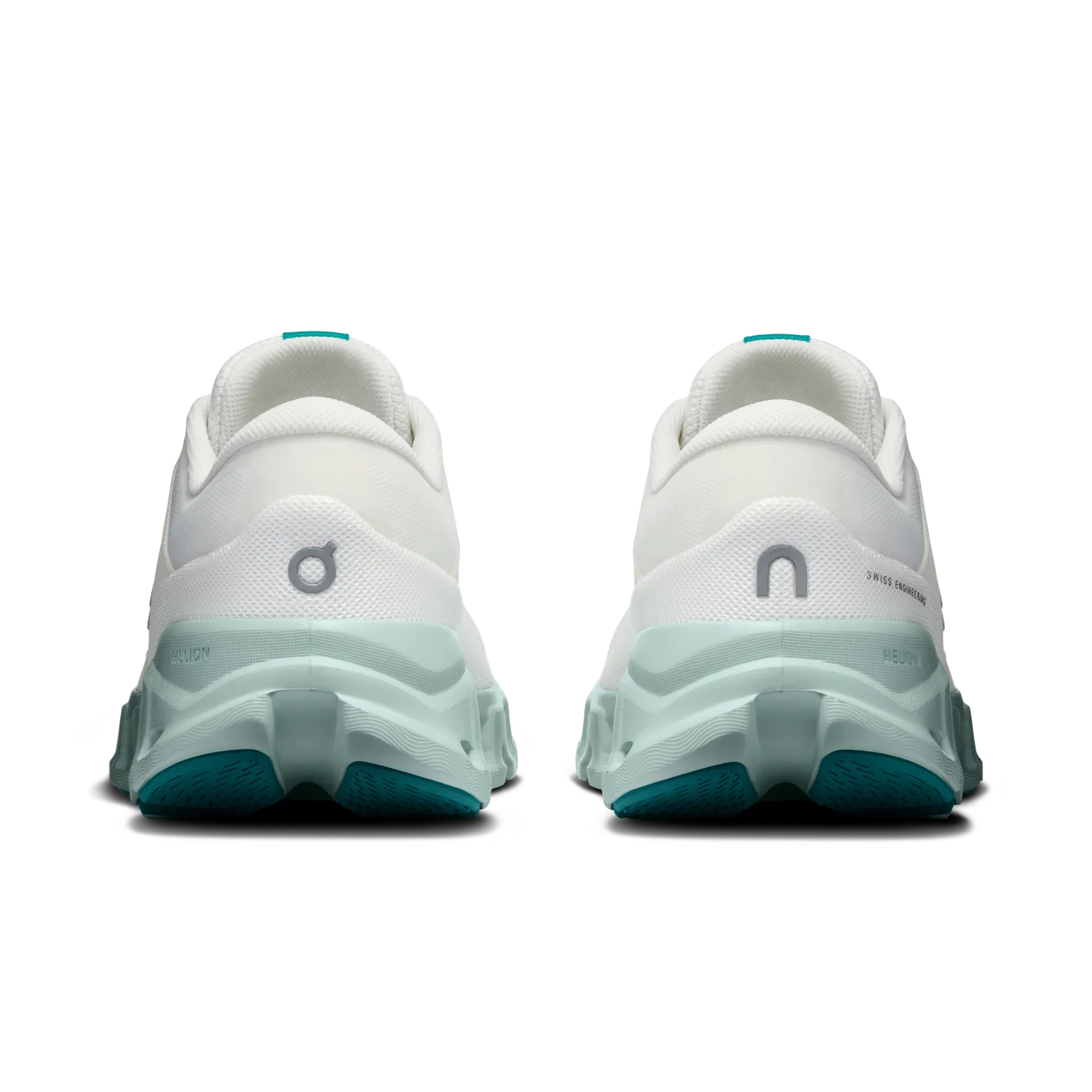On Women's Cloud X 5 Ivory | Surf