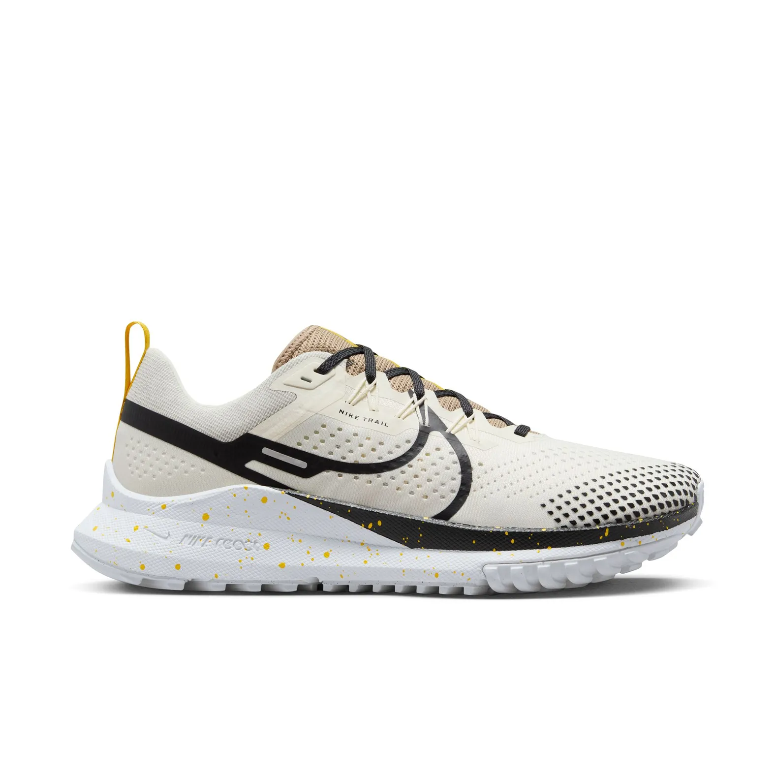 Nike Men s React Pegasus Trail 4 100 Pale Ivory Black Khaki White