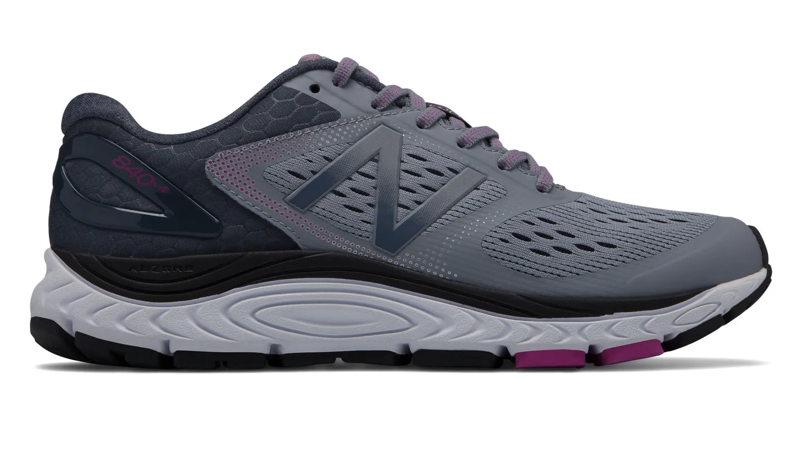 WOMEN S NEW BALANCE 840V4