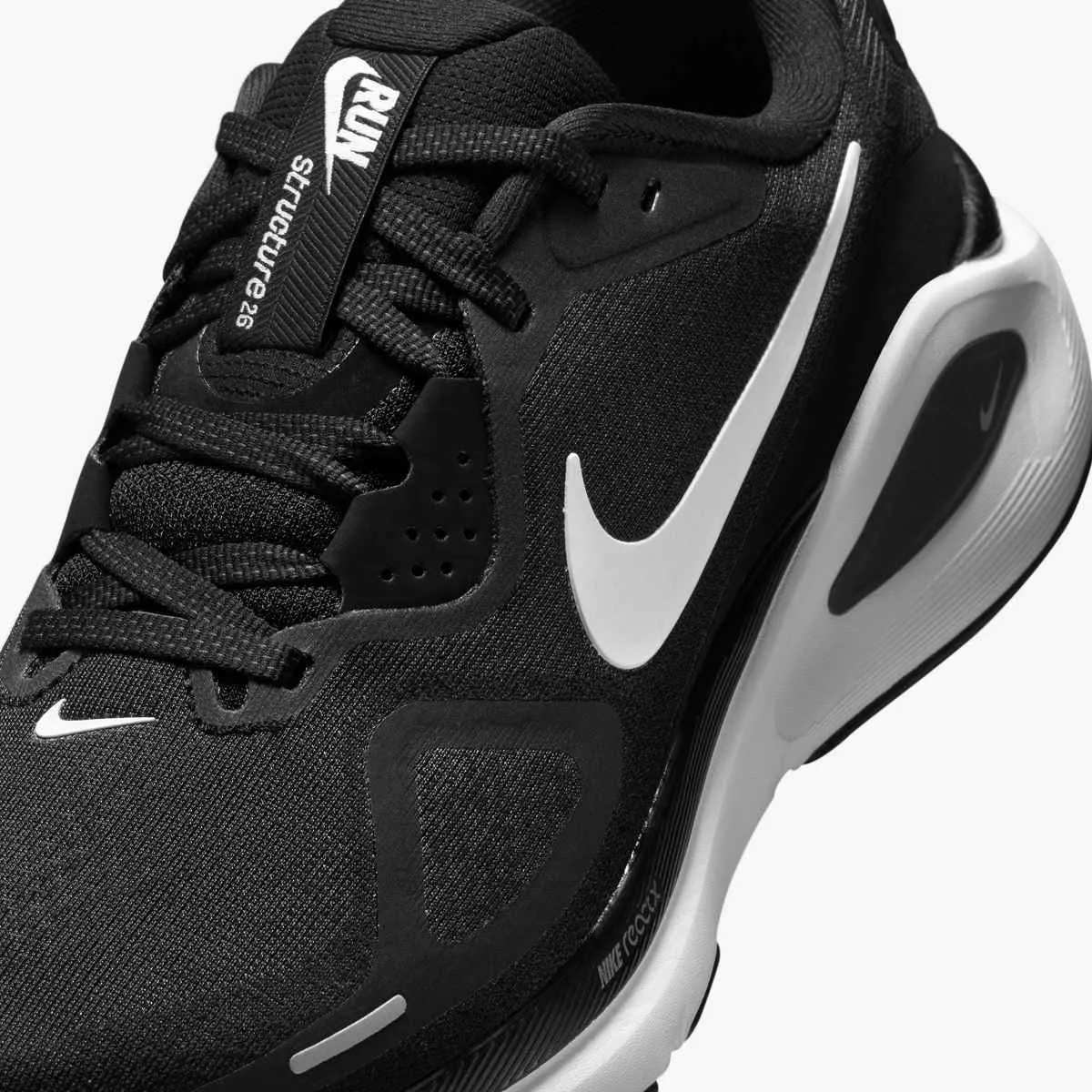 Nike Women's Structure 26 BLACK/WHITE-COOL GREY-METALLIC SILVER