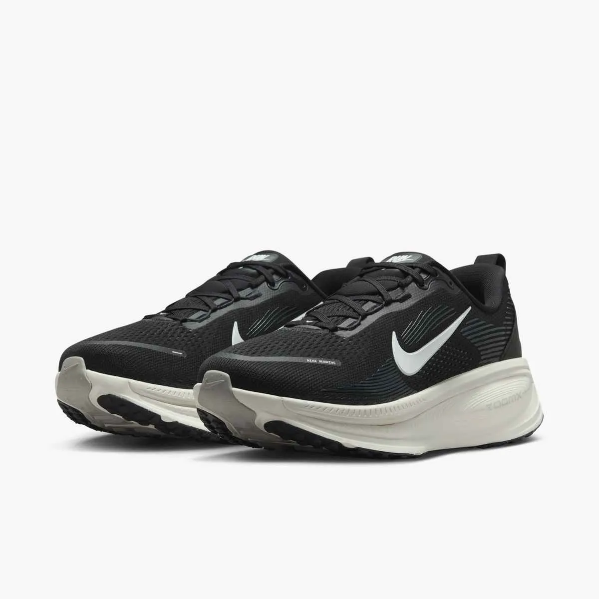Nike Men's Vomero 18 Black/Summit White-Coconut Milk