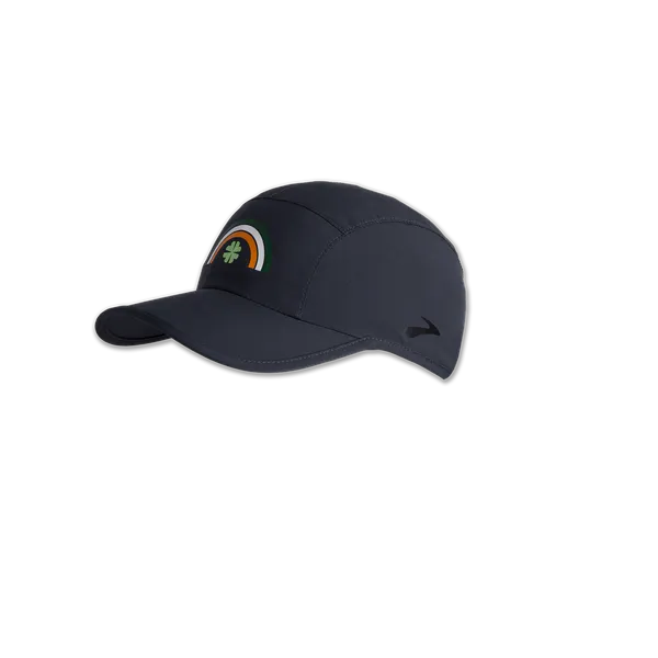 Brooks Moment Hat White/RunUSA